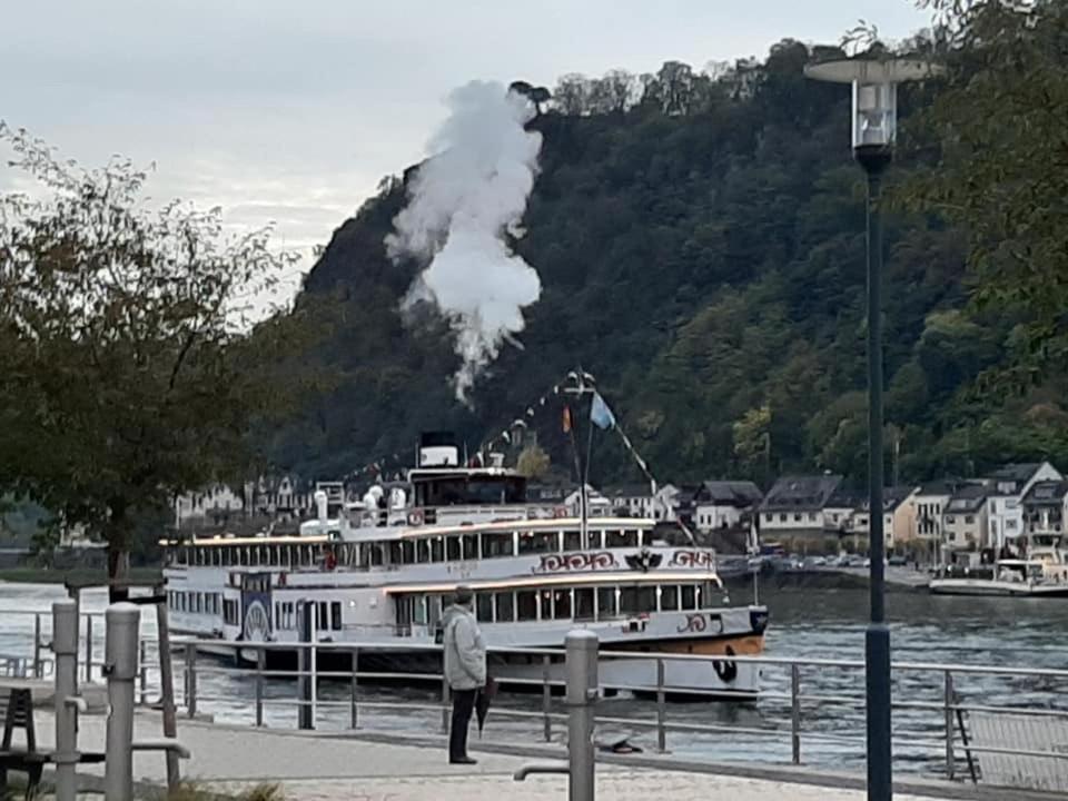 Das Loreley Weinstuebchen ซังคท์โกอาร์สเฮาเซิน ภายนอก รูปภาพ